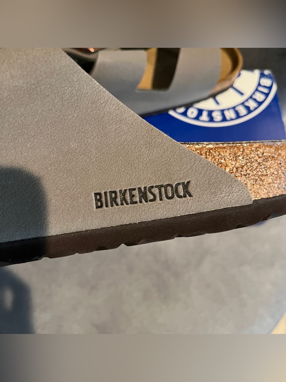 Birkenstock Women’s Arizona Sandals Stone Size 8 US 39 EU - Picture 6 of 14